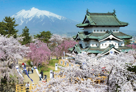 弘前公園（弘前城跡・国指定史跡）