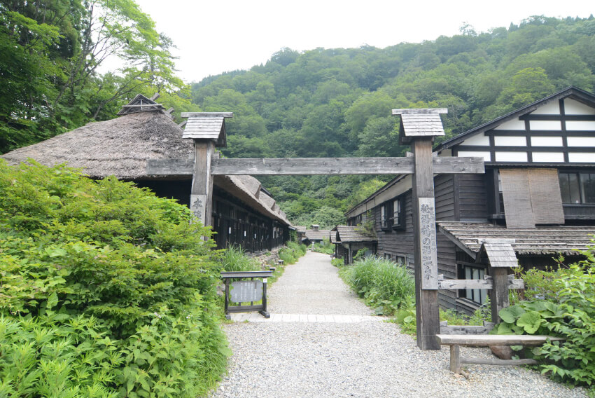 まるで時が止まったかのような、眼前の美しい原風景