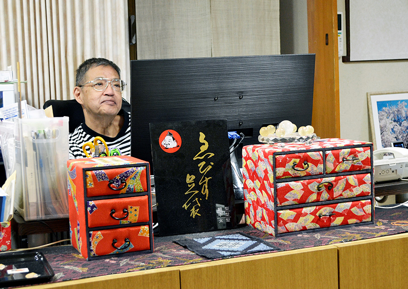店主の小林さん