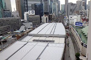 大屋根設置状況