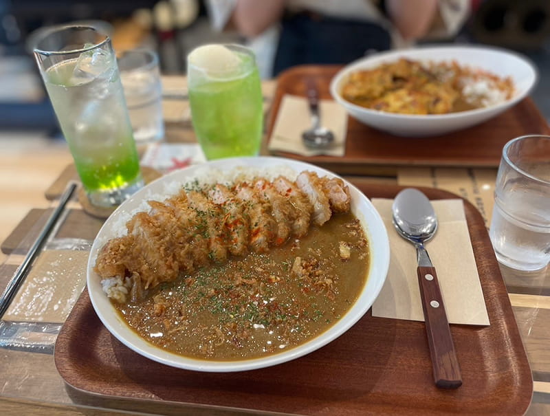 ランチする