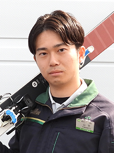 山本 拓実の顔写真