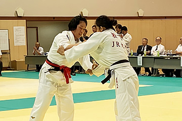 第29回 JRグループ柔道大会のイメージ 試合の様子　前田選手