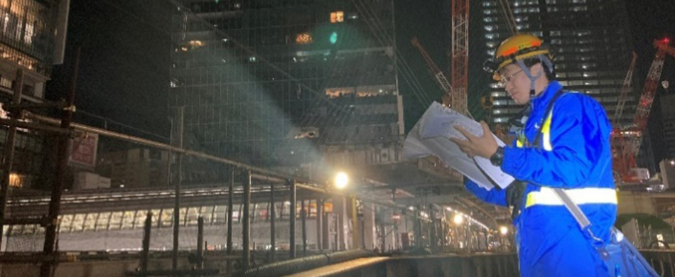 As a supervisor of Overhead line equipment