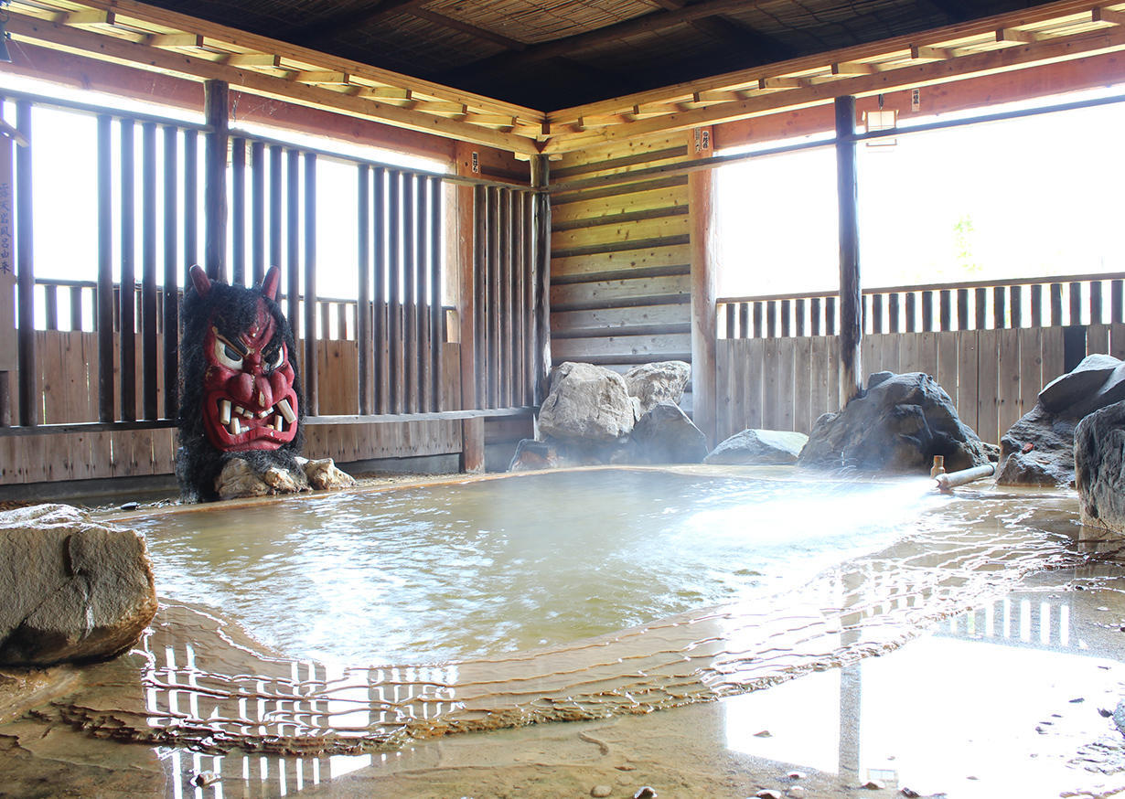 思いきり遊んだ後は温泉でひと休憩の写真