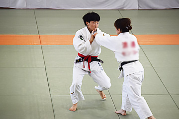 第56回　東日本実業柔道団体対抗大会のイメージ 試合の様子　先鋒　甫木選手