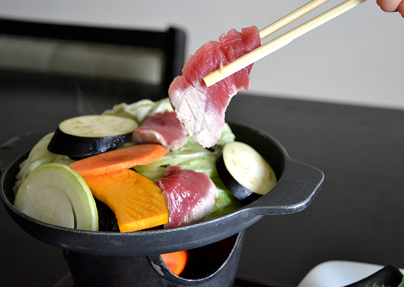 深浦マグロステーキ丼