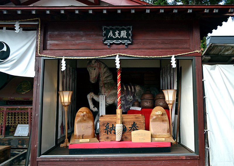 弘前八幡宮