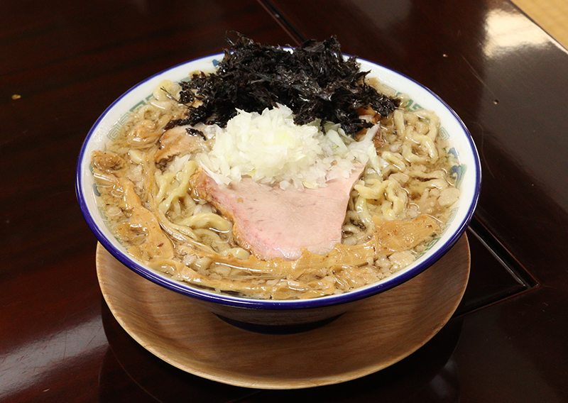 背脂煮干し中華