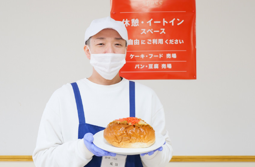 びっくり焼そばパン