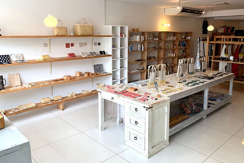 店内