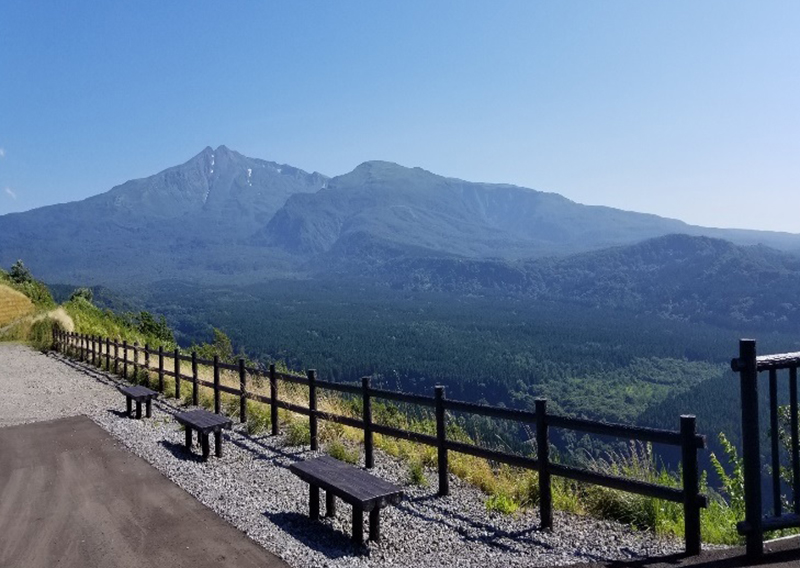 仁賀保高原南展望台