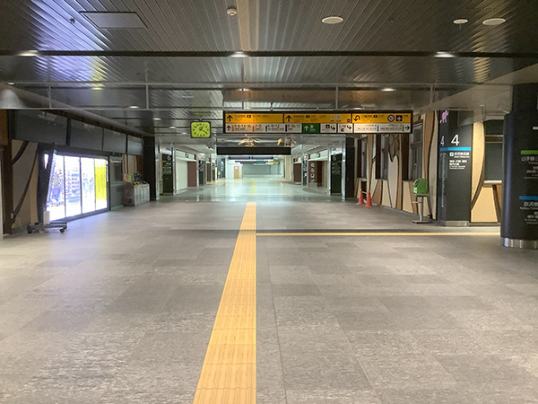 上野駅構内写真