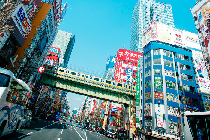 秋葉原