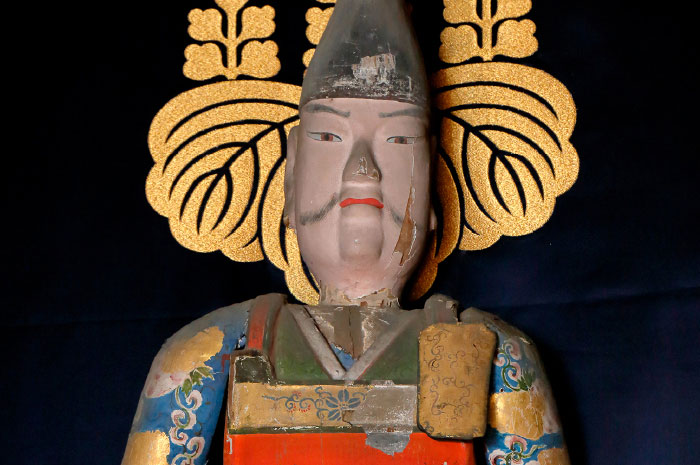 本庄繁長の木像の写真
