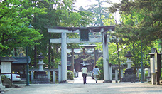 Picture of the Uesugi-Jinja Shrine