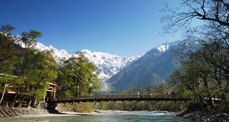 Foto Kamikochi: Tempat dengan pemandangan gunung terbaik di Jepang