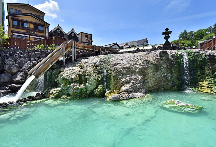 Kusatsu Onsen: Yubatake hot water field