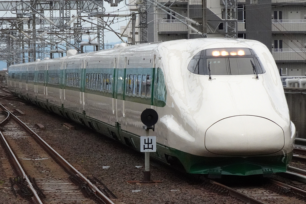 上越新幹線開業40周年「なつかしのあさひ号」を運行します