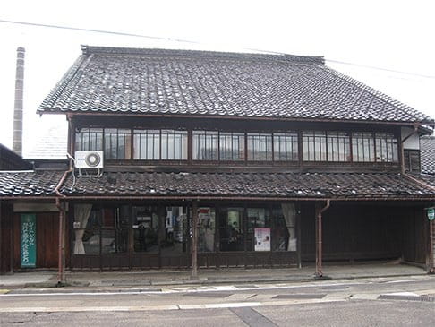 รูป: โรงเหล้า Kiminoi