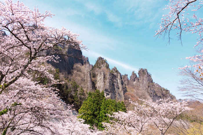 妙義山