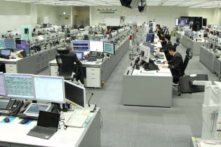 東京圏輸送管理システム（ATOS）輸送指令卓