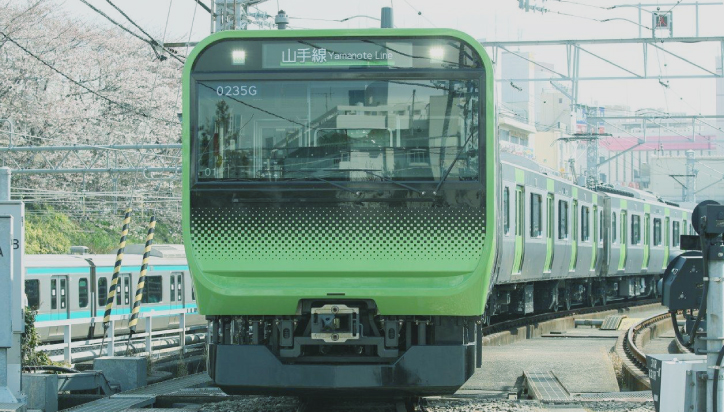 E235系車両