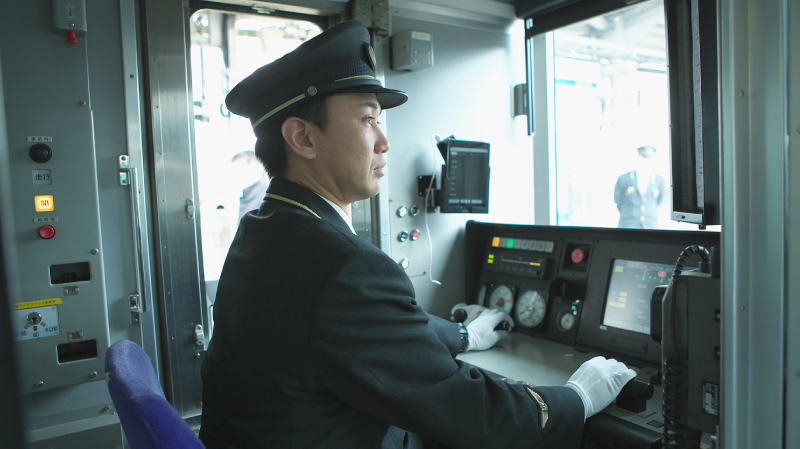 エリア職 藤井 応輔 社員紹介 採用情報 Jr東日本 エリア職 藤井 応輔 社員紹介 採用情報 Jr東日本