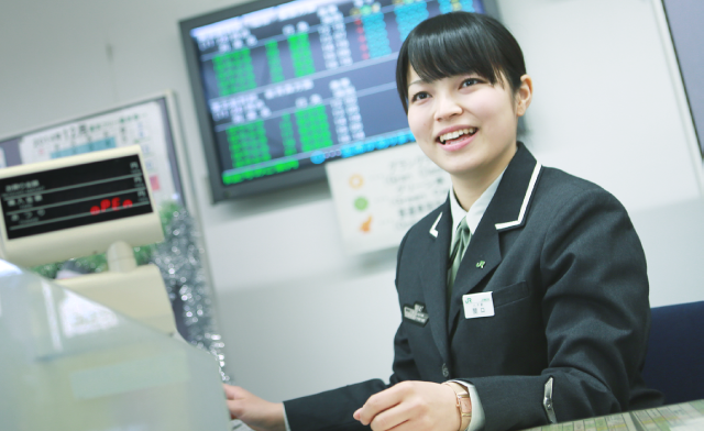 [最も共有された！ √] Jr 東日本 女性 駅員