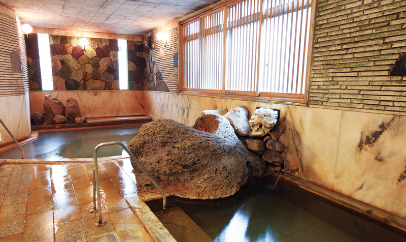 Tsutaya Hijiori Hotel