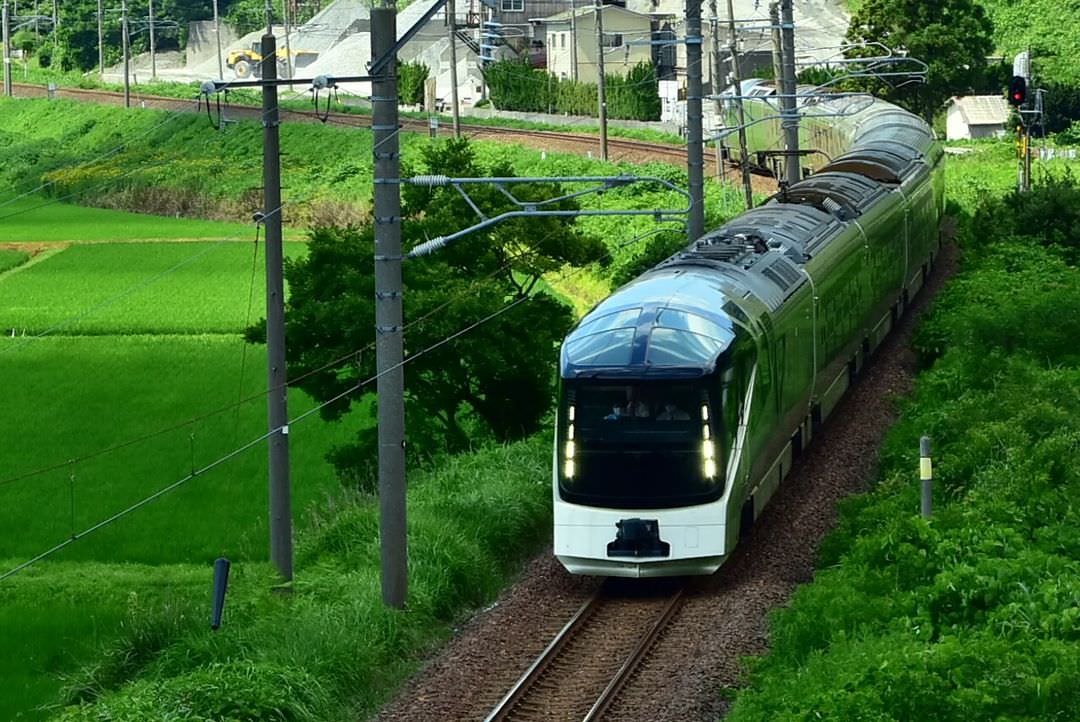 JRバス東北　日野セレガスーパーハイデッカー「TRAIN SUITE 四季島」 JRバス東北 日野セレガスーパーハイデッカー「TRAIN SUITE 四季島」