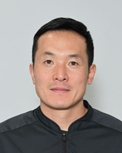 アスレティックトレーナー：向井原　洋平
