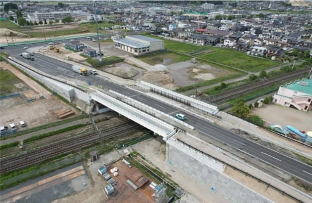 東北本線東仙台・岩切間余目こ線橋拡幅