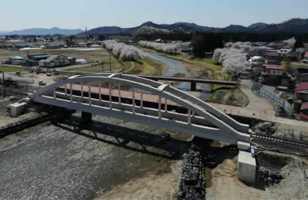 田沢湖線羽後長野・鑓見内間斉内川橋りょう改築