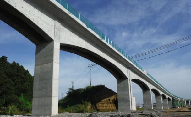 内巻きスパイラル工法高架橋