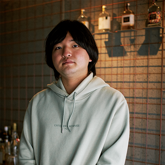 廃棄素材を再生し、潜在的な価値を引き出す