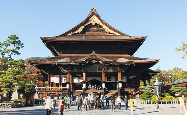 パワースポット善光寺・戸隠と葛飾北斎の町小布施号のイメージ