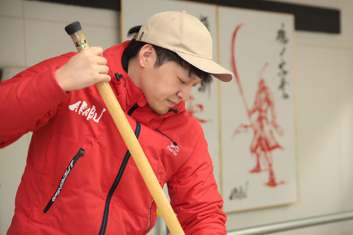赤武酒造の杜氏の古舘龍之介さんの写真