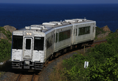 TOHOKU EMOTION