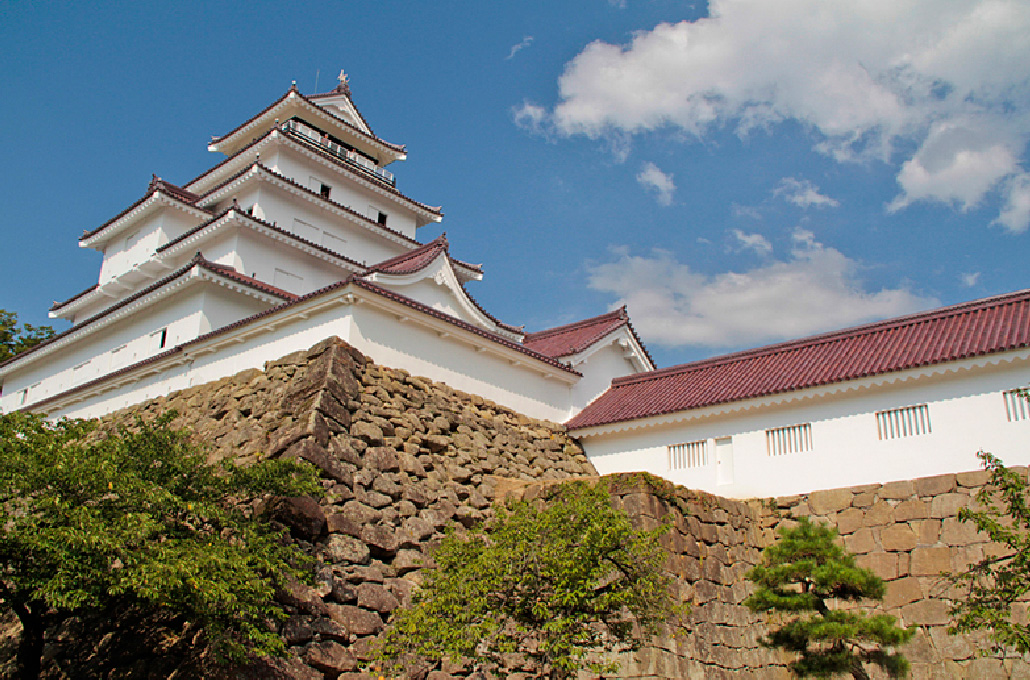 鶴ヶ城