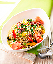 小田原アンチョビとたっぷりトマトのぺぺロンチーノ